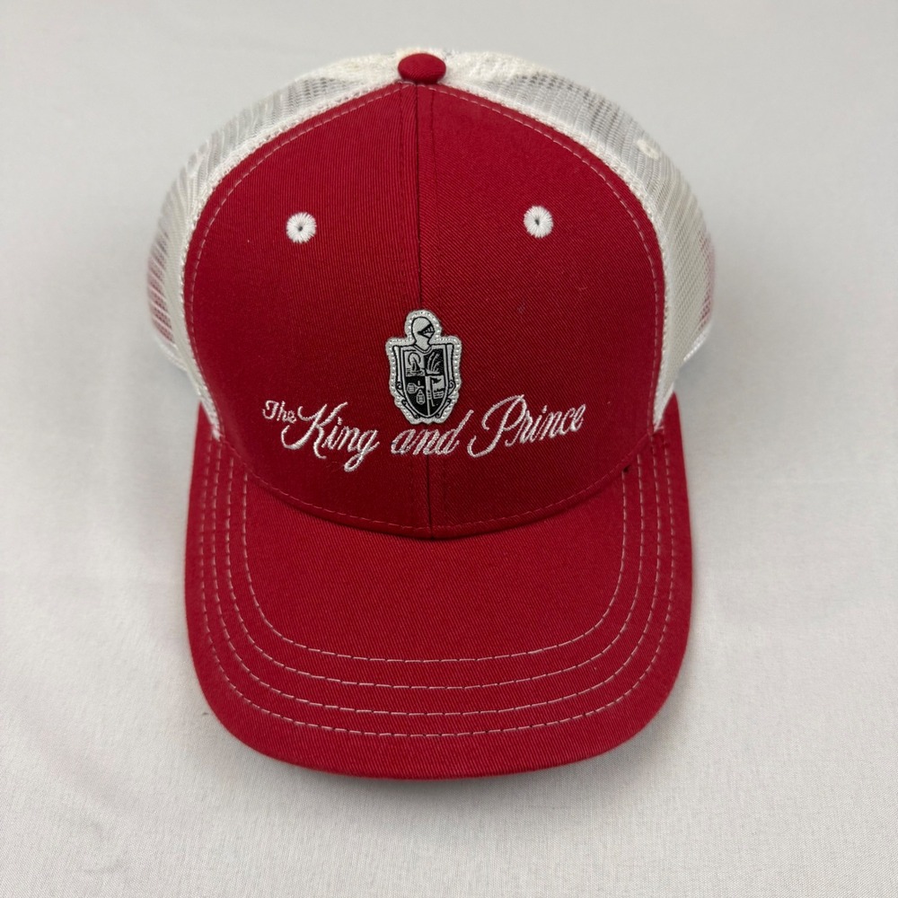 Pukka Trucker Hat Mens OSFA Red White The King and Prince Golf Resort Mesh Cap